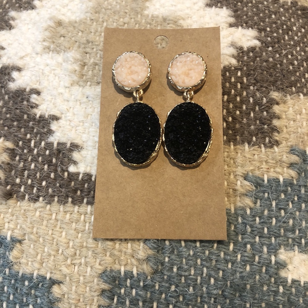 Classy earrings